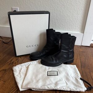 Gucci Black Leather combat Boots with logo